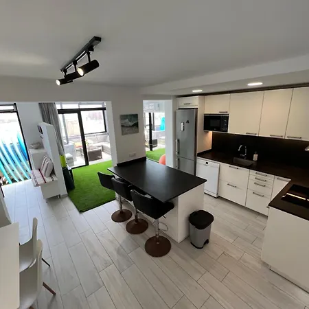 Secret Surf House. Casa De Playa. Holiday home
